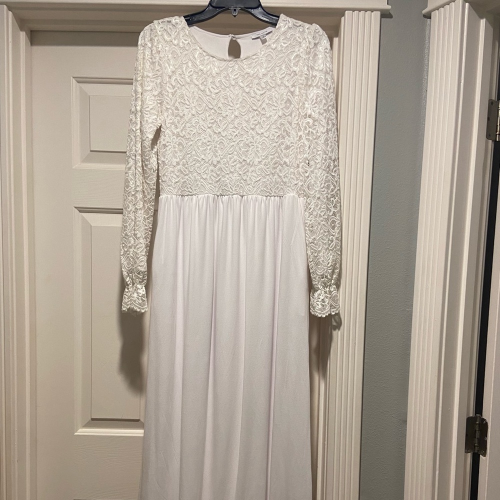 Ivory/White Long Sleeve Maxi Dress
